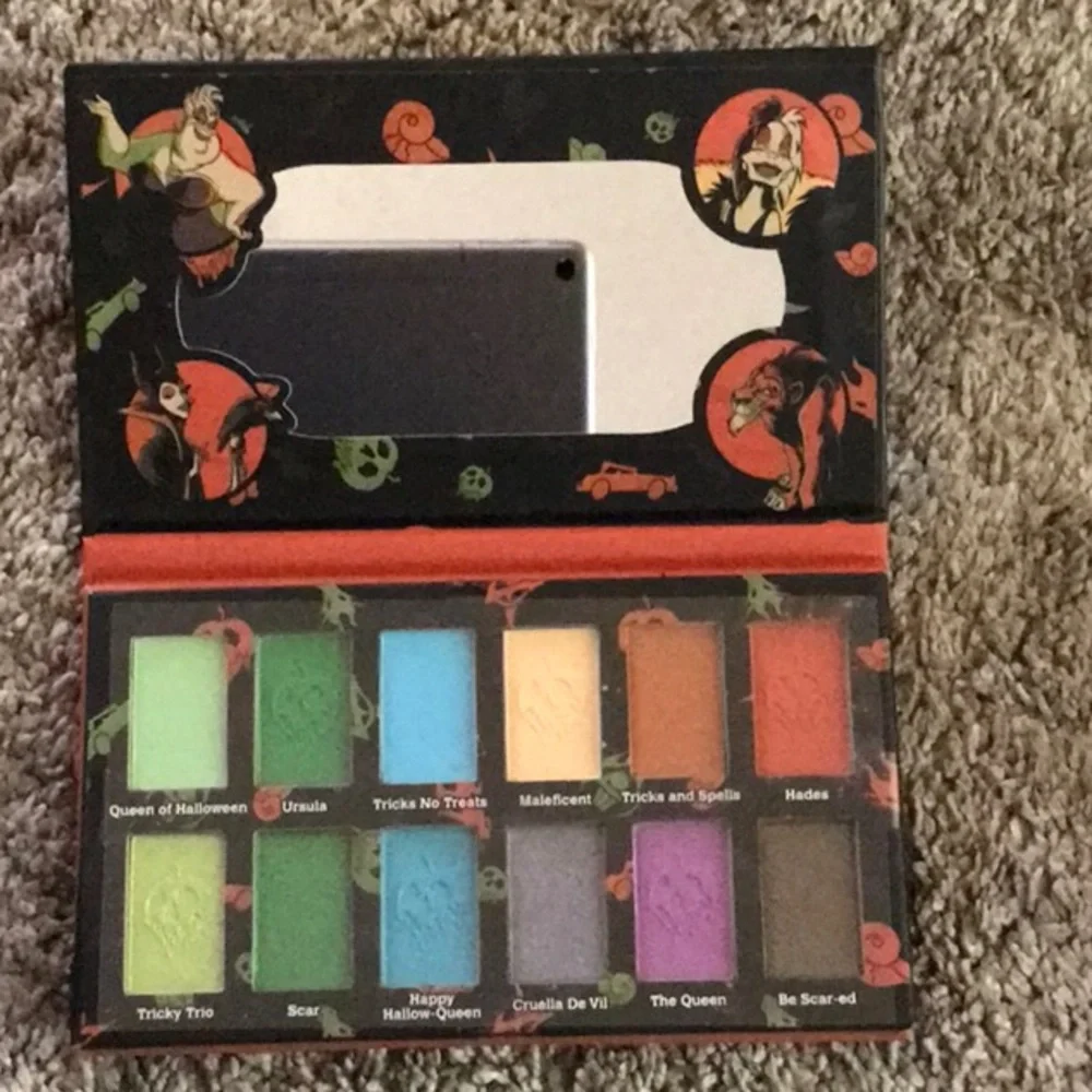 Disney Villains 12 Pan Eyeshadow Palette By Taste Beauty Makeup
